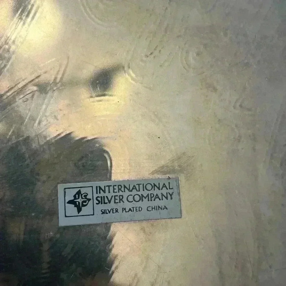 International Silver Christmas Serving Platter - Picture 3 of 5